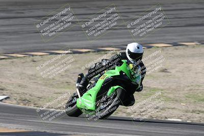 media/Jan-15-2026-Racers Edge (Thu) [[dfebeb70ab]]/3-B Group/Session 2 (Bowl Exit)/